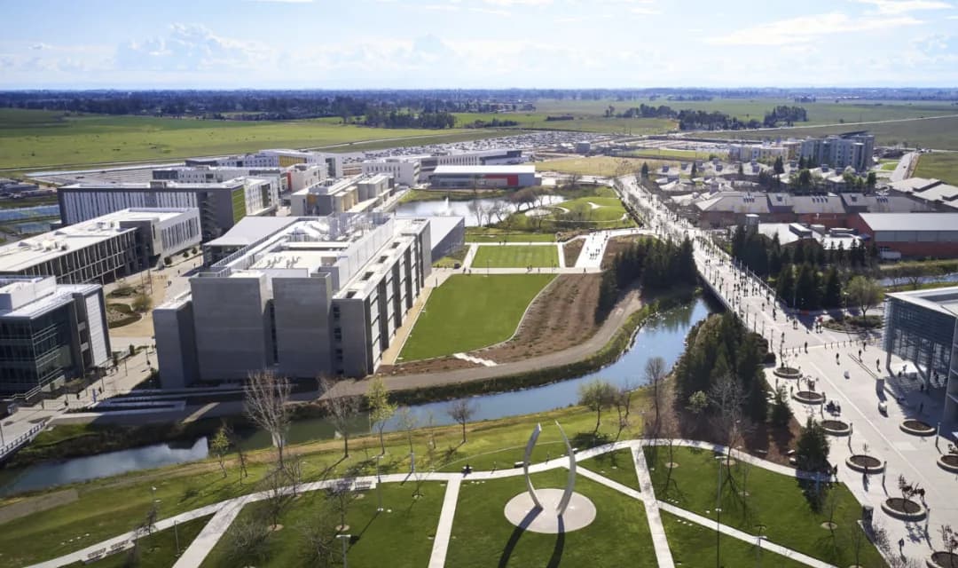 Aerial view of the UC Merced campus and canal
